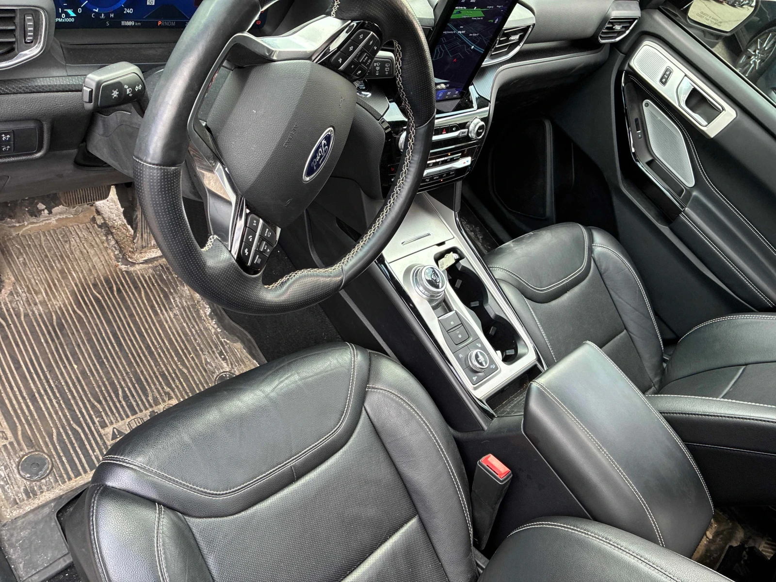 Ford Explorer ST | CARFAX | АВТОФИНАНСИРАНЕ, снимка 7 - Автомобили и джипове - 55892349