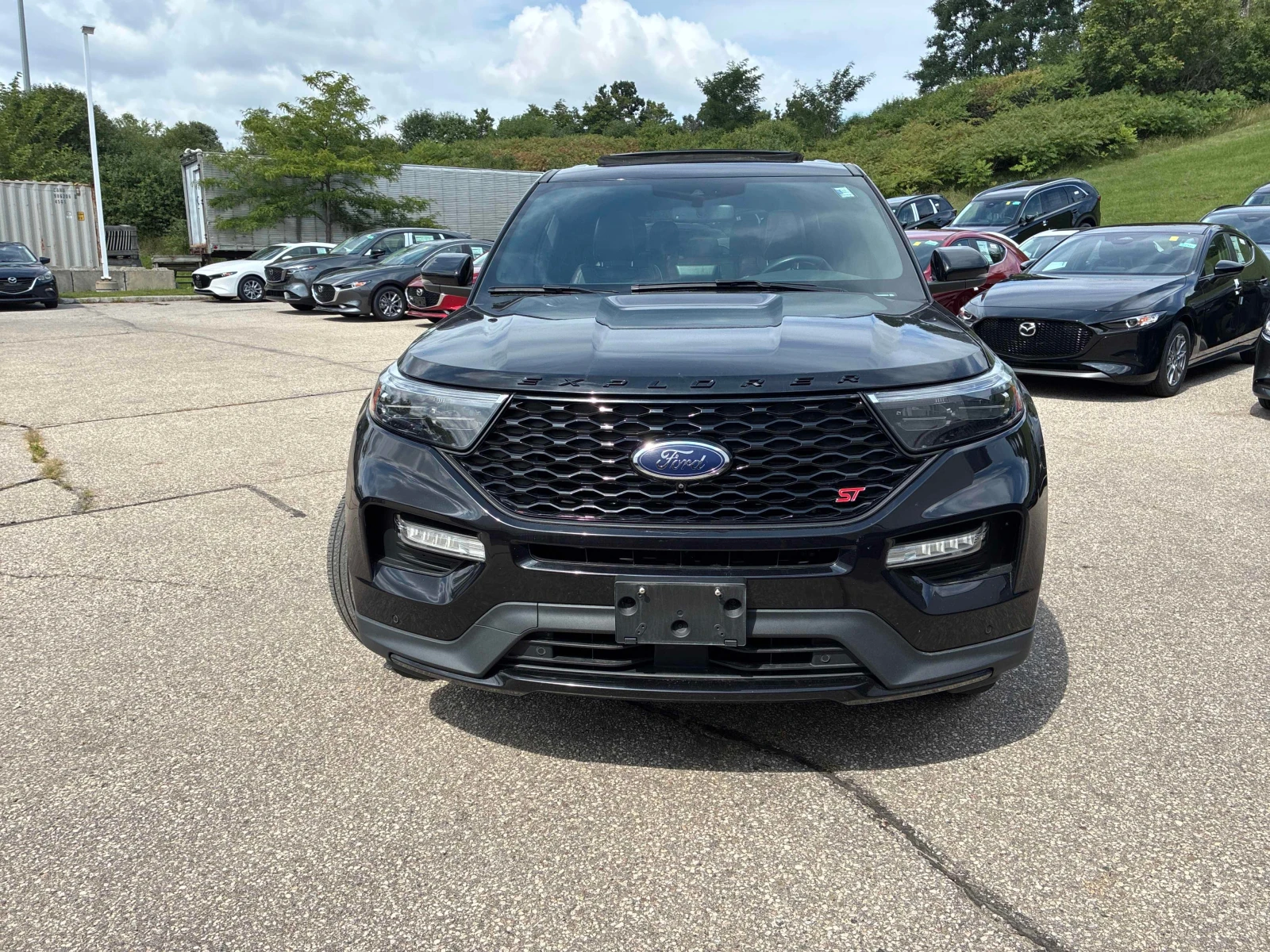 Ford Explorer ST | CARFAX | АВТОФИНАНСИРАНЕ, снимка 2 - Автомобили и джипове - 55892349