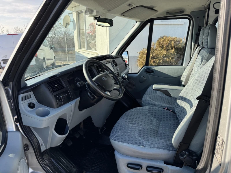 Ford Transit 6местен KLIMA, снимка 15 - Бусове и автобуси - 48626565