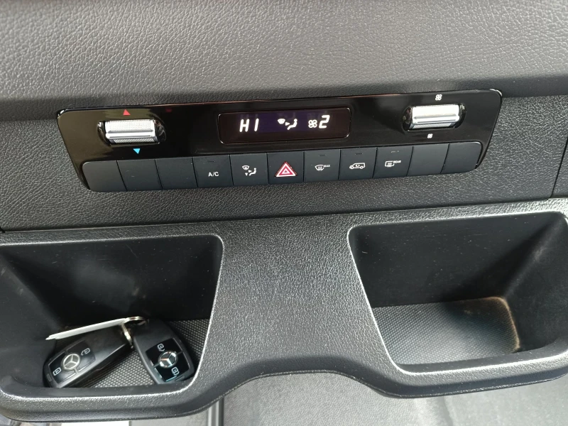 Mercedes-Benz Sprinter 316cdi AUT. 9места 179000км, снимка 11 - Бусове и автобуси - 53441436