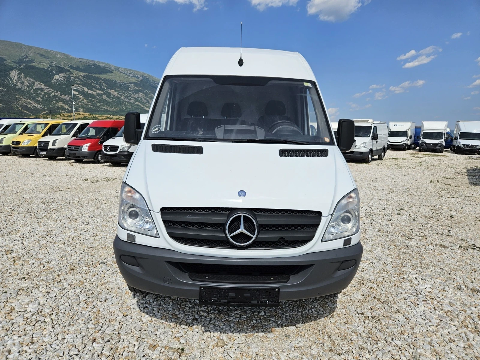 Mercedes-Benz Sprinter 316 МАКСИ - изображение 8