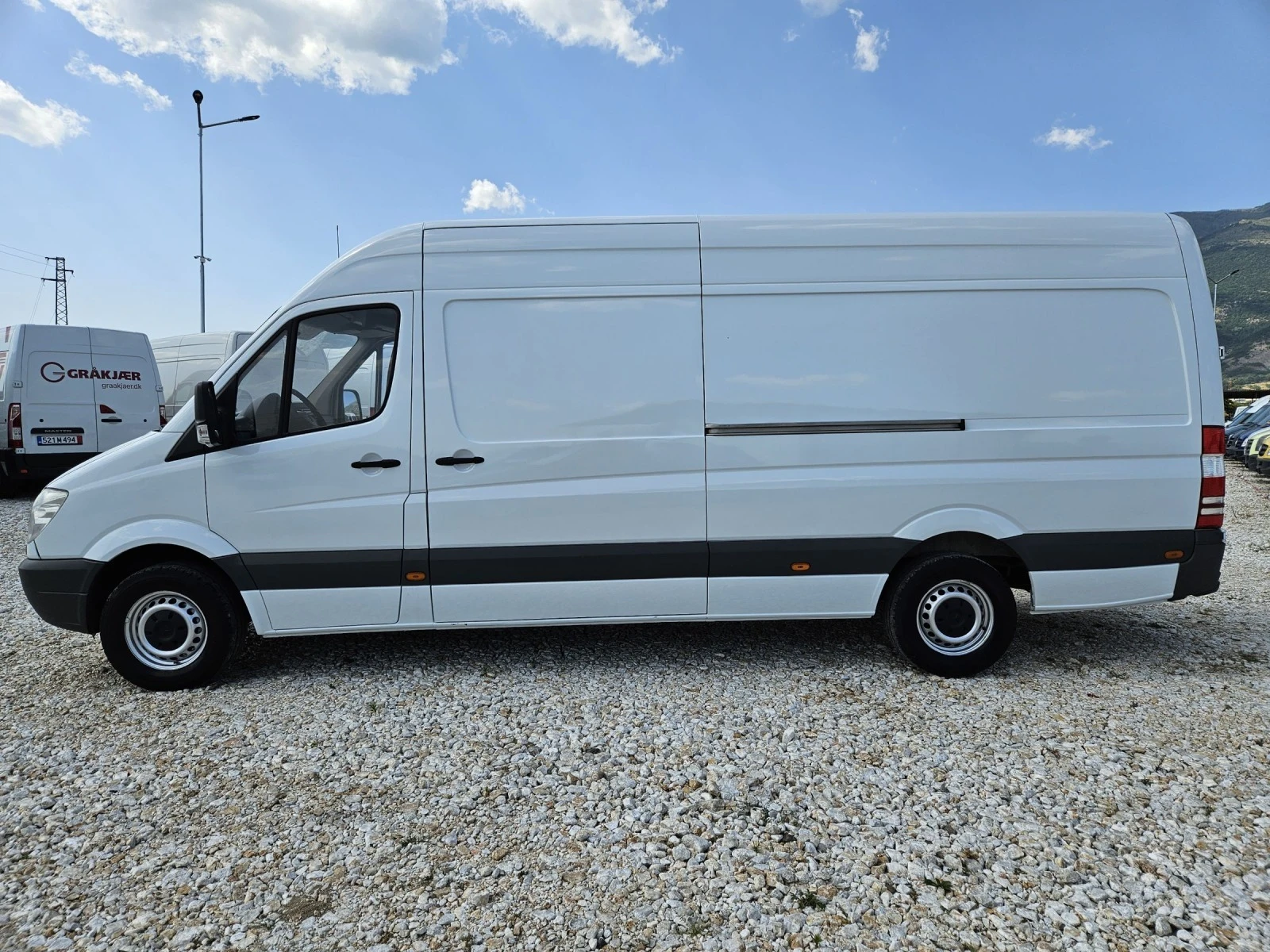 Mercedes-Benz Sprinter 316 МАКСИ - изображение 2