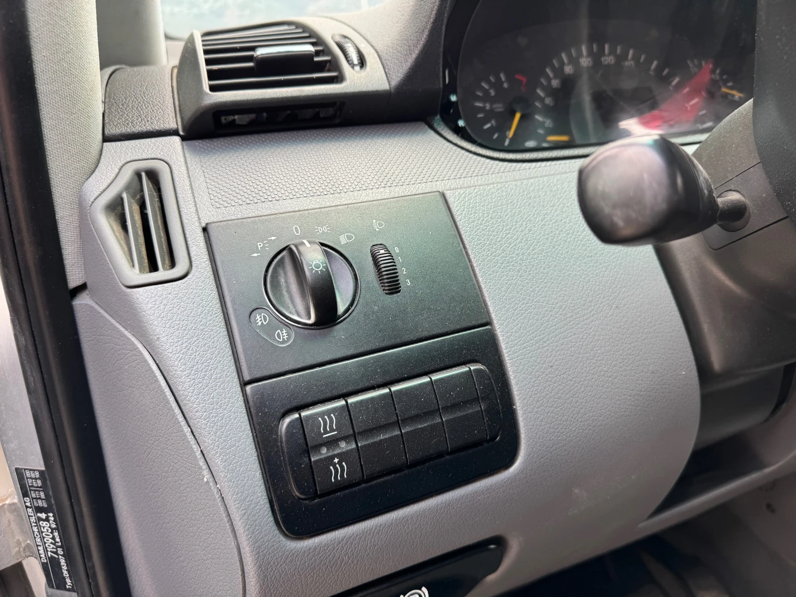 Mercedes-Benz Vito 115 CDI* 7+ 1 места* Климатик* Печка - изображение 4