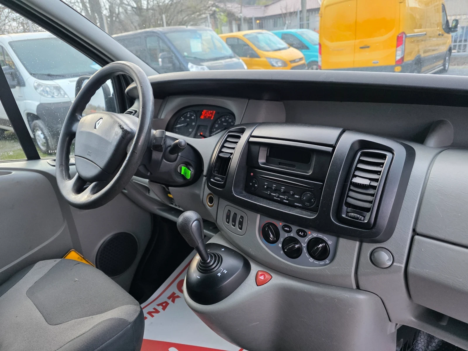 Renault Trafic 2.5dci ��������� | Mobile.bg � ����������� 14