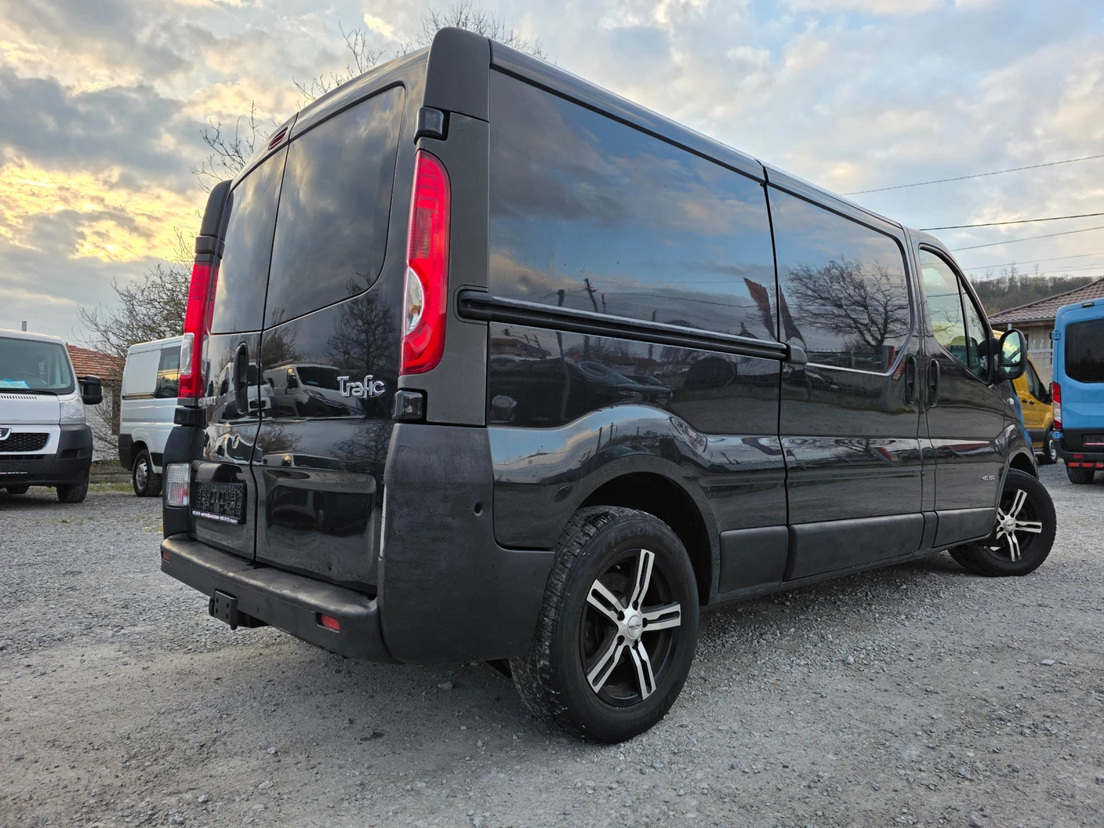 Renault Trafic 2.5dci ��������� | Mobile.bg � ����������� 4