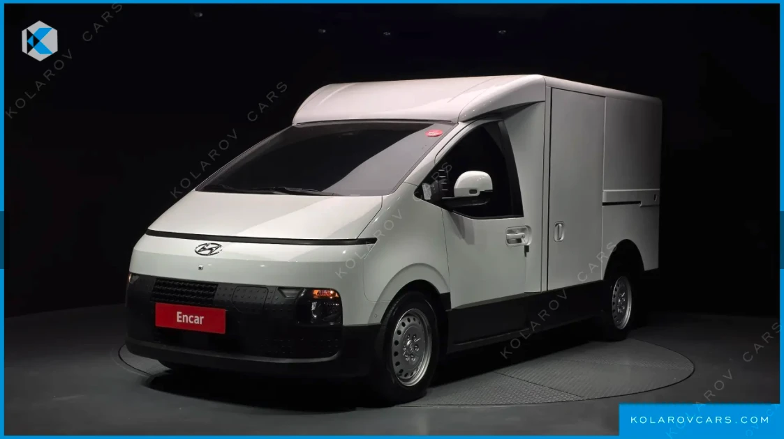 Hyundai Staria ST1