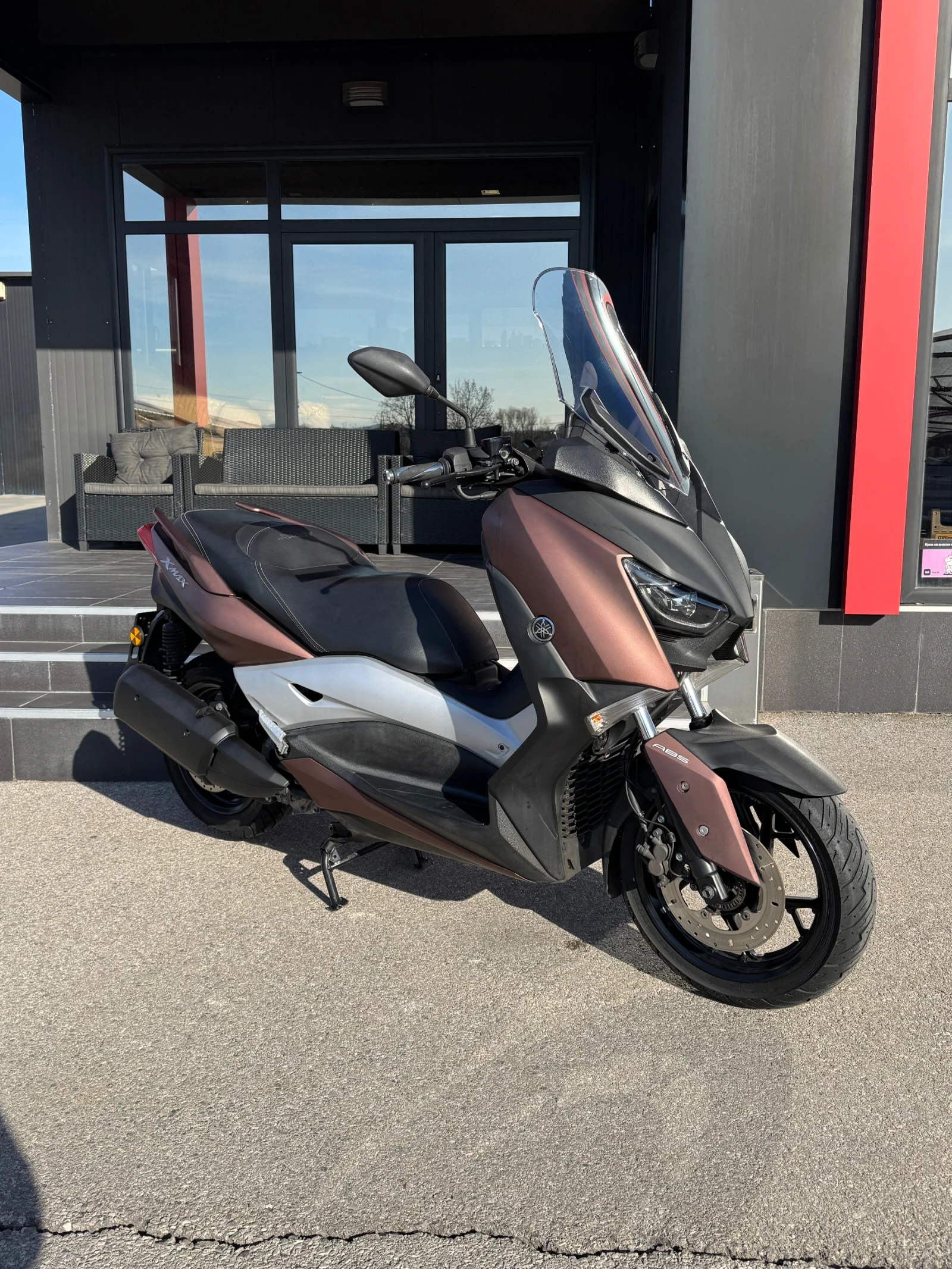Yamaha X-max 300i-ABV-TCS-LED