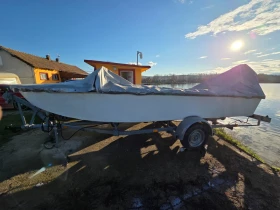 Лодка CNA, снимка 2