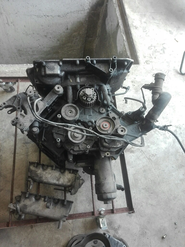 Блок ,двигател ауди А6 2.5тди AFB