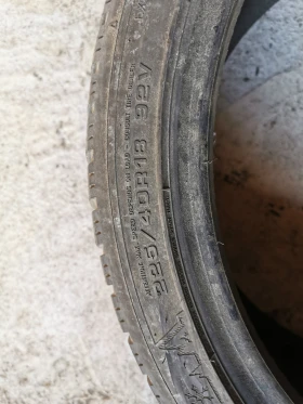Гуми Зимни 225/40R18, снимка 3
