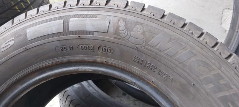 Гуми Летни 235/65R16, снимка 8 - Гуми и джанти - 33437928