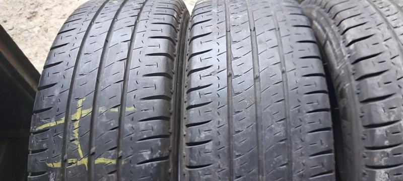 Гуми Летни 235/65R16, снимка 4 - Гуми и джанти - 33437928