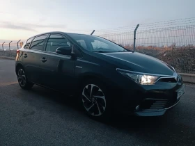 Toyota Auris 1.8 Hybrid , снимка 10