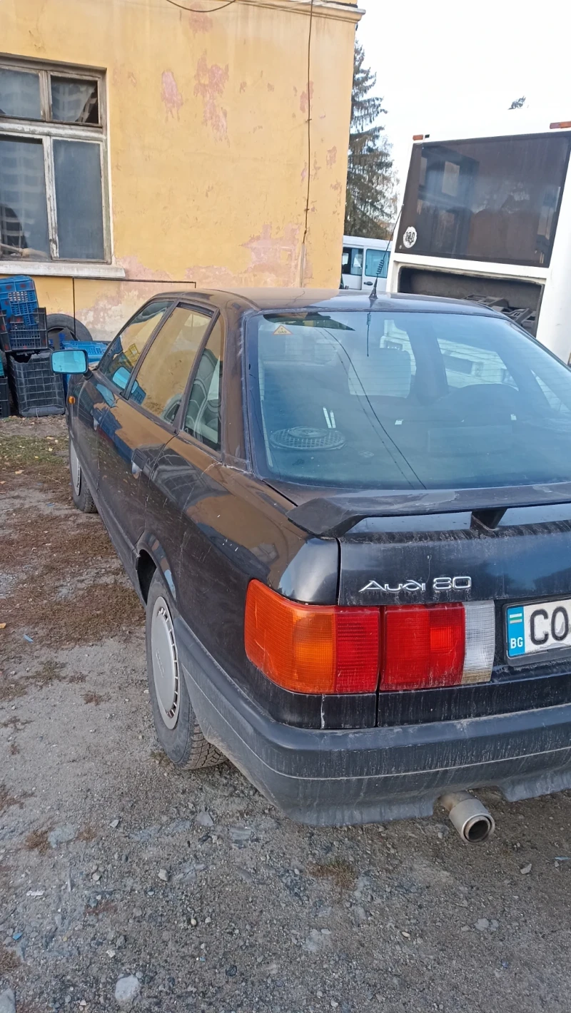 Audi 80 Газ, снимка 3 - Автомобили и джипове - 48020689