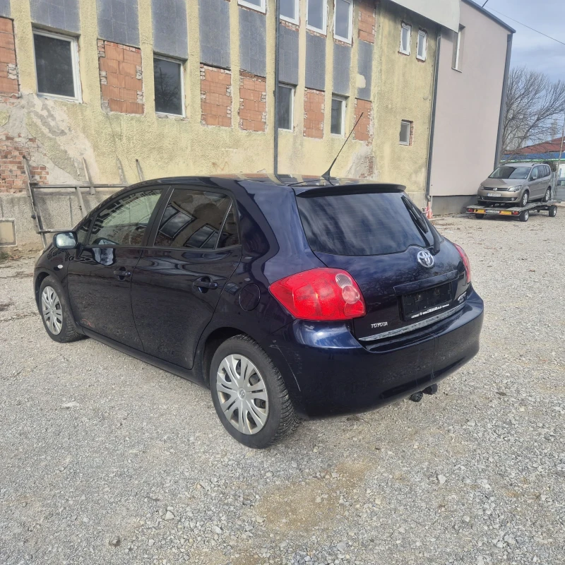 Toyota Auris D4D 2.0, снимка 3 - Автомобили и джипове - 49182287