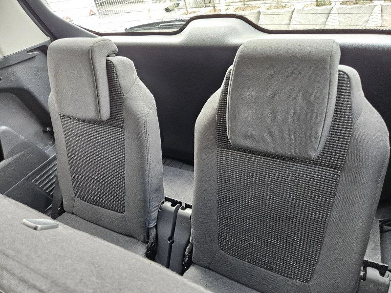 Peugeot 5008 1.6HDI-114кс= 6СКОРОСТИ= 7МЕСТА= АВТОПИЛОТ, снимка 10 - Автомобили и джипове - 50012773