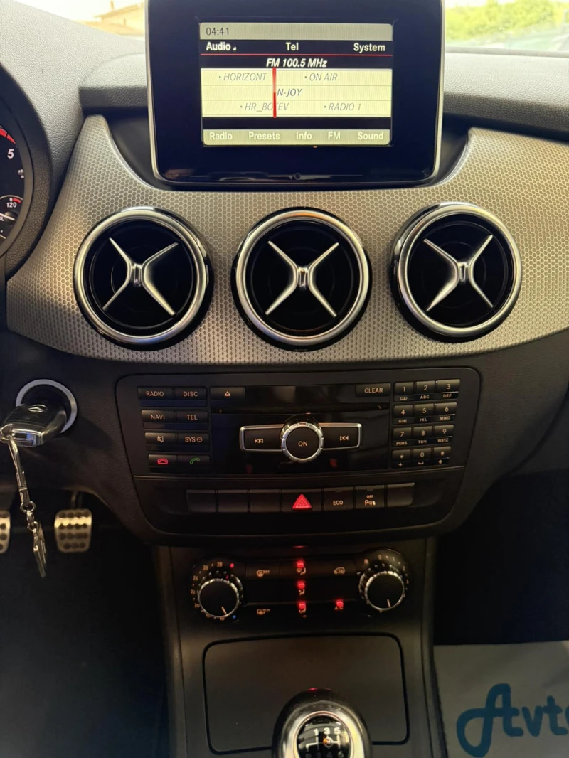 Mercedes-Benz B 180 CDI , снимка 14 - Автомобили и джипове - 51406503