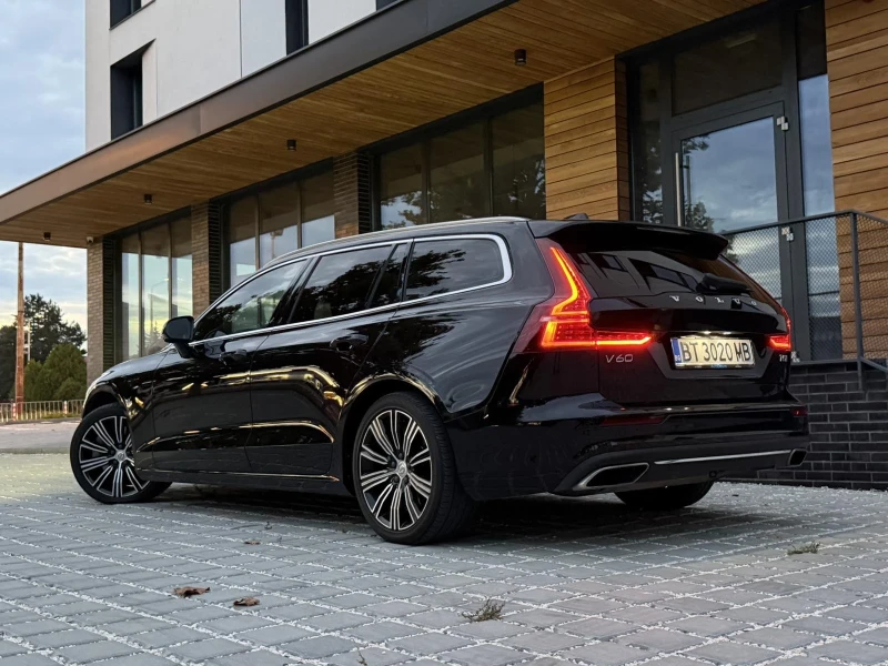 Volvo V60 T5 inscription, снимка 5 - Автомобили и джипове - 52033332