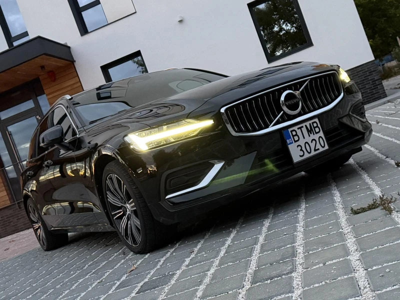 Volvo V60 T5 inscription, снимка 6 - Автомобили и джипове - 52033332