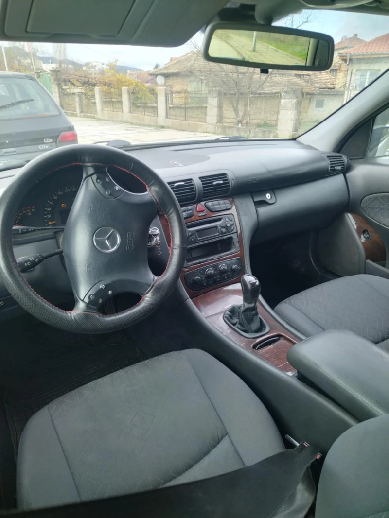 Mercedes-Benz C 200 1.8 Компресор, снимка 8 - Автомобили и джипове - 52596787