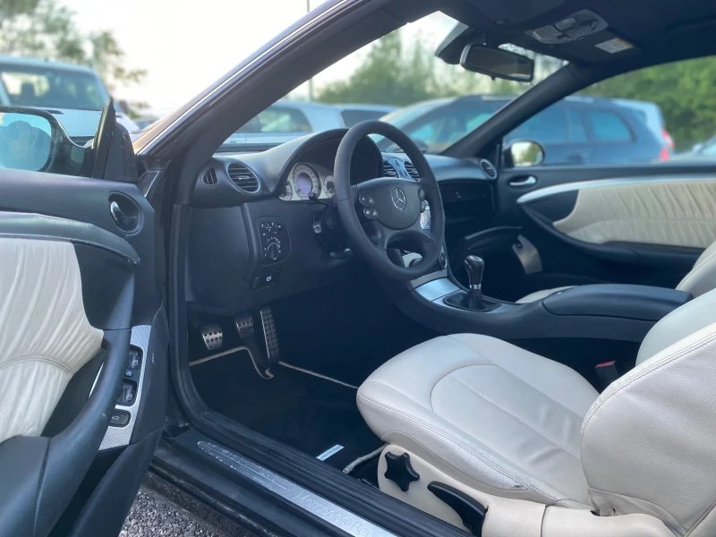 Mercedes-Benz CLK, снимка 6 - Автомобили и джипове - 52896776