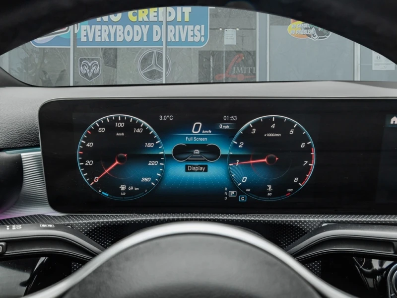 Mercedes-Benz A 250 * 4MATIC Hatch * CARFAX * БЕЗ ПЪРВОНАЧАЛНА ВНОСКА, снимка 10 - Автомобили и джипове - 52959725