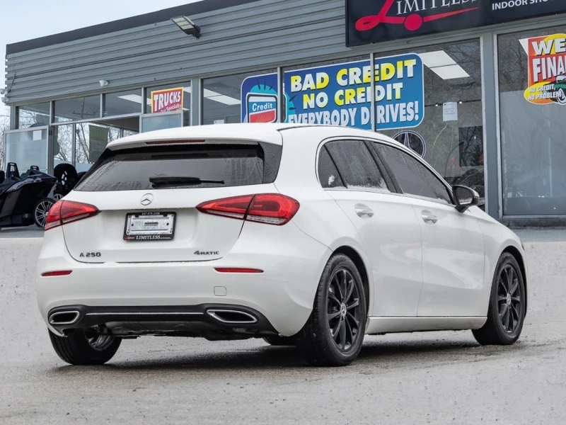 Mercedes-Benz A 250 * 4MATIC Hatch * CARFAX * БЕЗ ПЪРВОНАЧАЛНА ВНОСКА, снимка 7 - Автомобили и джипове - 52959725