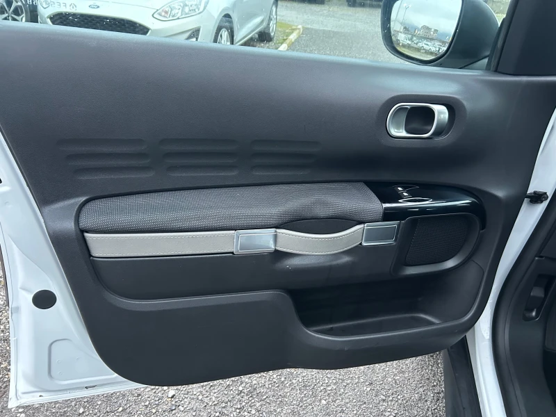 Citroen C4 Cactus 1.6HDI, снимка 7 - Автомобили и джипове - 53248702