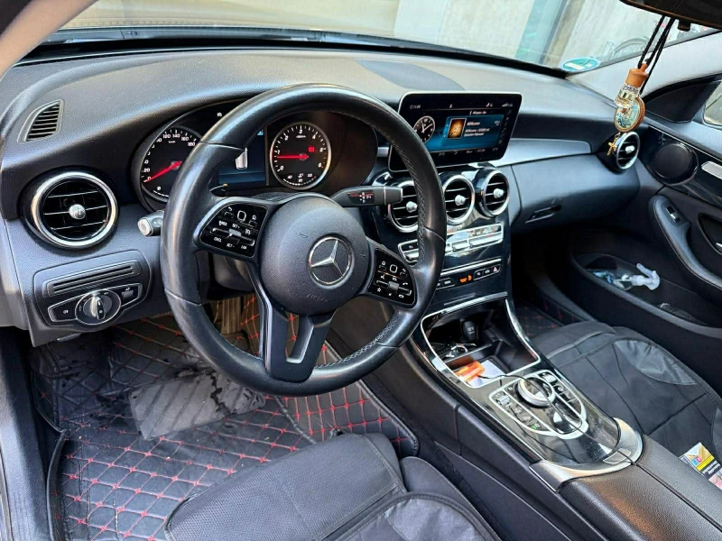 Mercedes-Benz C 220, снимка 7 - Автомобили и джипове - 53269502