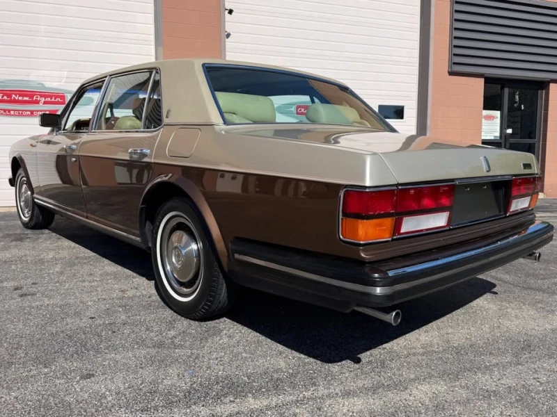 Rolls-Royce Silver Spur С РЕГИСТРАЦИЯ & АВТО КРЕДИТ, снимка 5 - Автомобили и джипове - 53539696