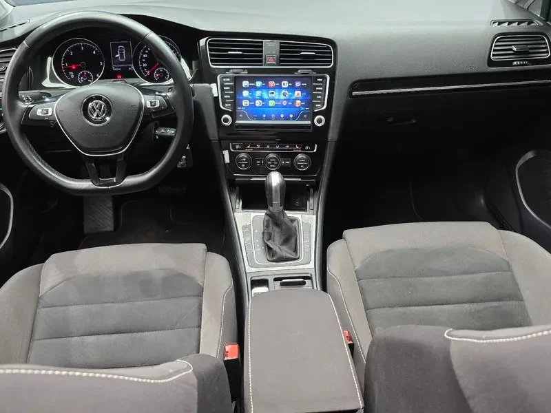 VW Golf 2.0 TDI, снимка 7 - Автомобили и джипове - 54300716