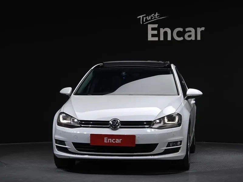 VW Golf 2.0 TDI, снимка 3 - Автомобили и джипове - 54300716