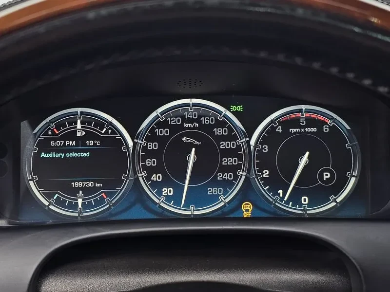 Jaguar Xj 3.0D, снимка 8 - Автомобили и джипове - 54454357