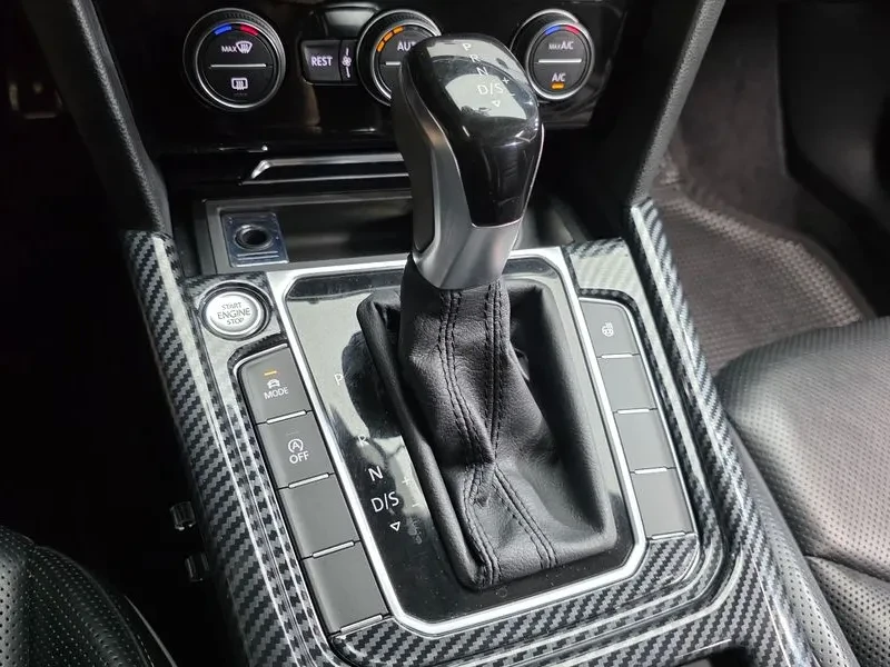 VW Arteon 2.0 Tdi Prestige, снимка 17 - Автомобили и джипове - 55785167
