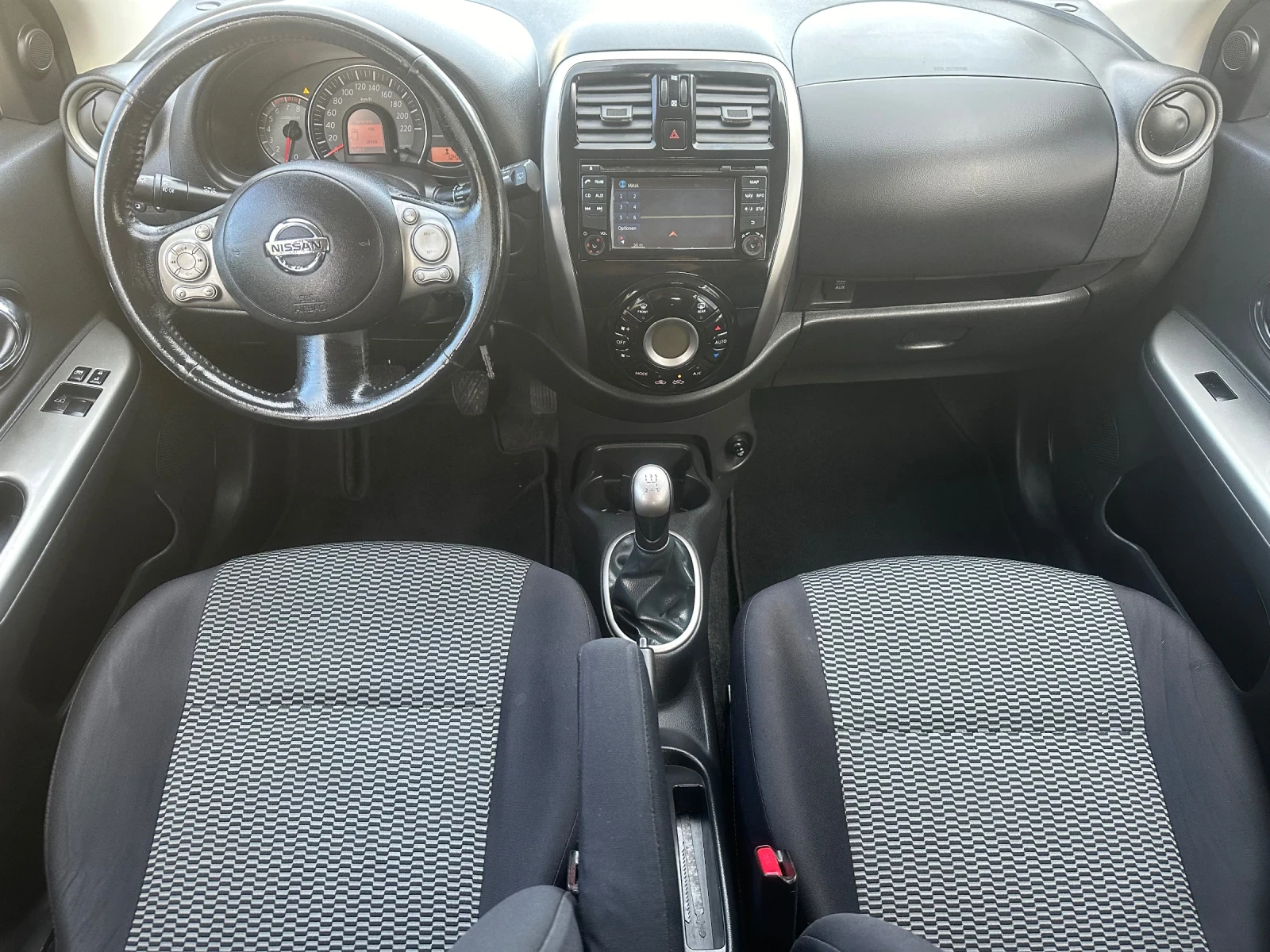 Nissan Micra 1.2 Бензин - изображение 10