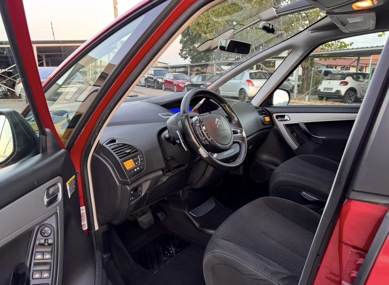 Citroen C4 Picasso 1.6 HDI / Автомат / 7места - изображение 5