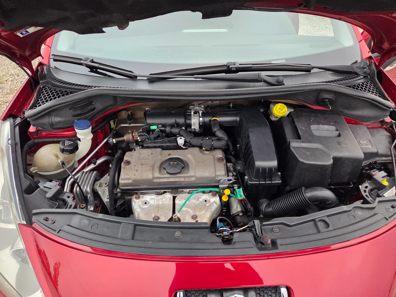 Peugeot 207 1.4BENZIN-75PS | Mobile.bg   13