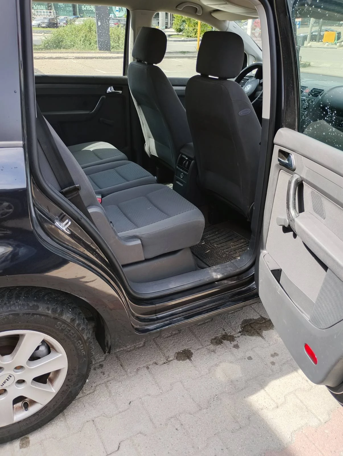 VW Touran 1.9 TDI 101kc | Mobile.bg   12