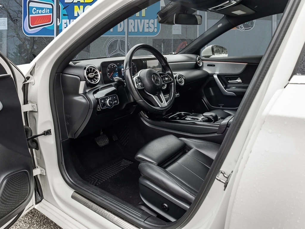 Mercedes-Benz A 250 * 4MATIC Hatch * CARFAX * ��� ������������ ������ | Mobile.bg � ����������� 8