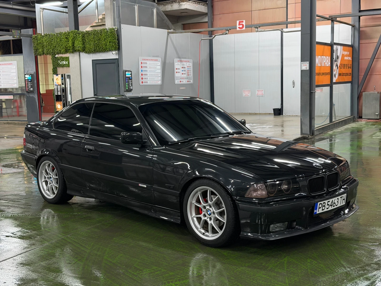 BMW 318 is | Mobile.bg � ����������� 3
