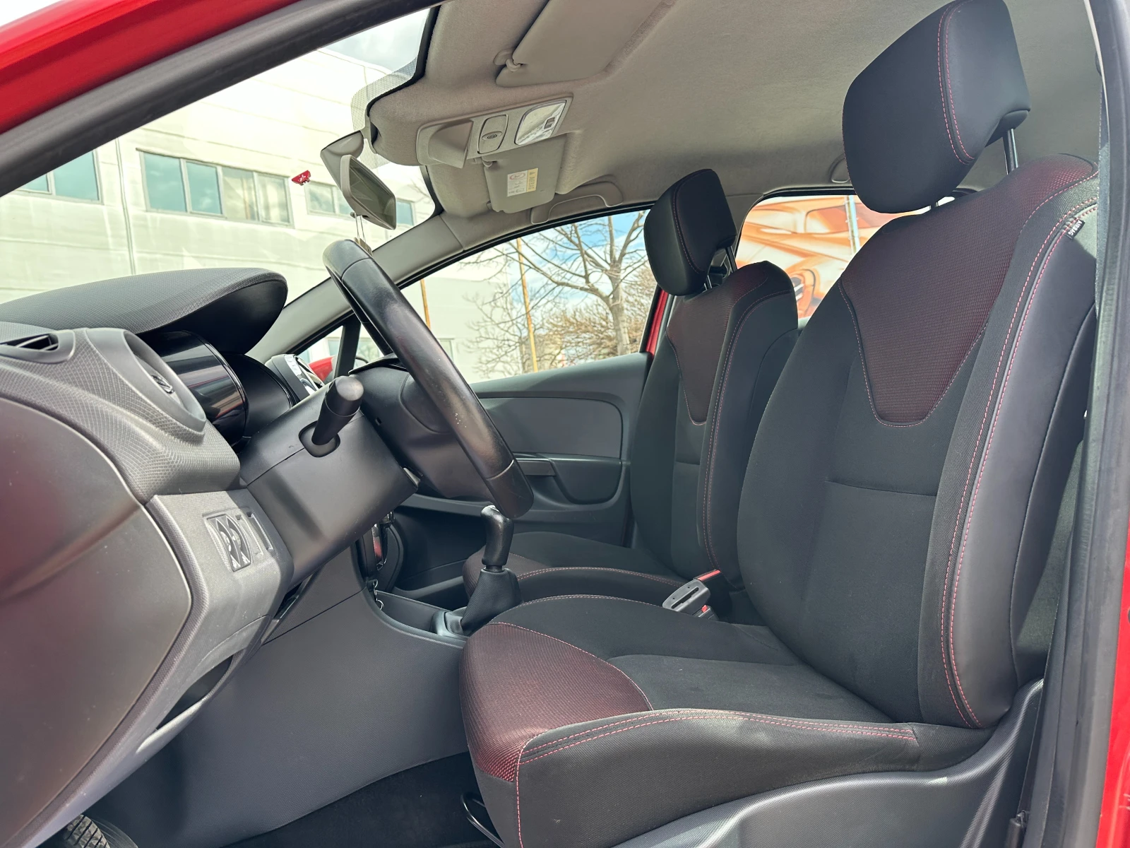 Renault Clio  - изображение 8