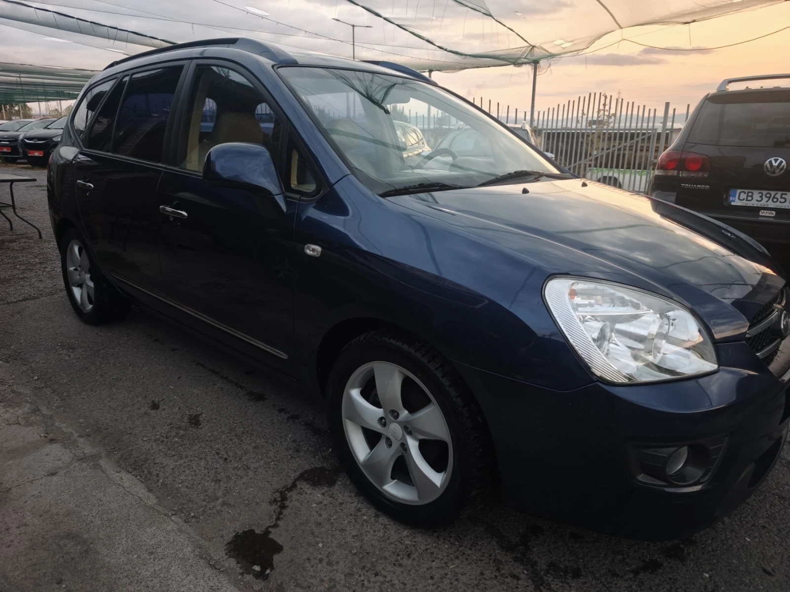 Kia Carens 2.0 I - изображение 6