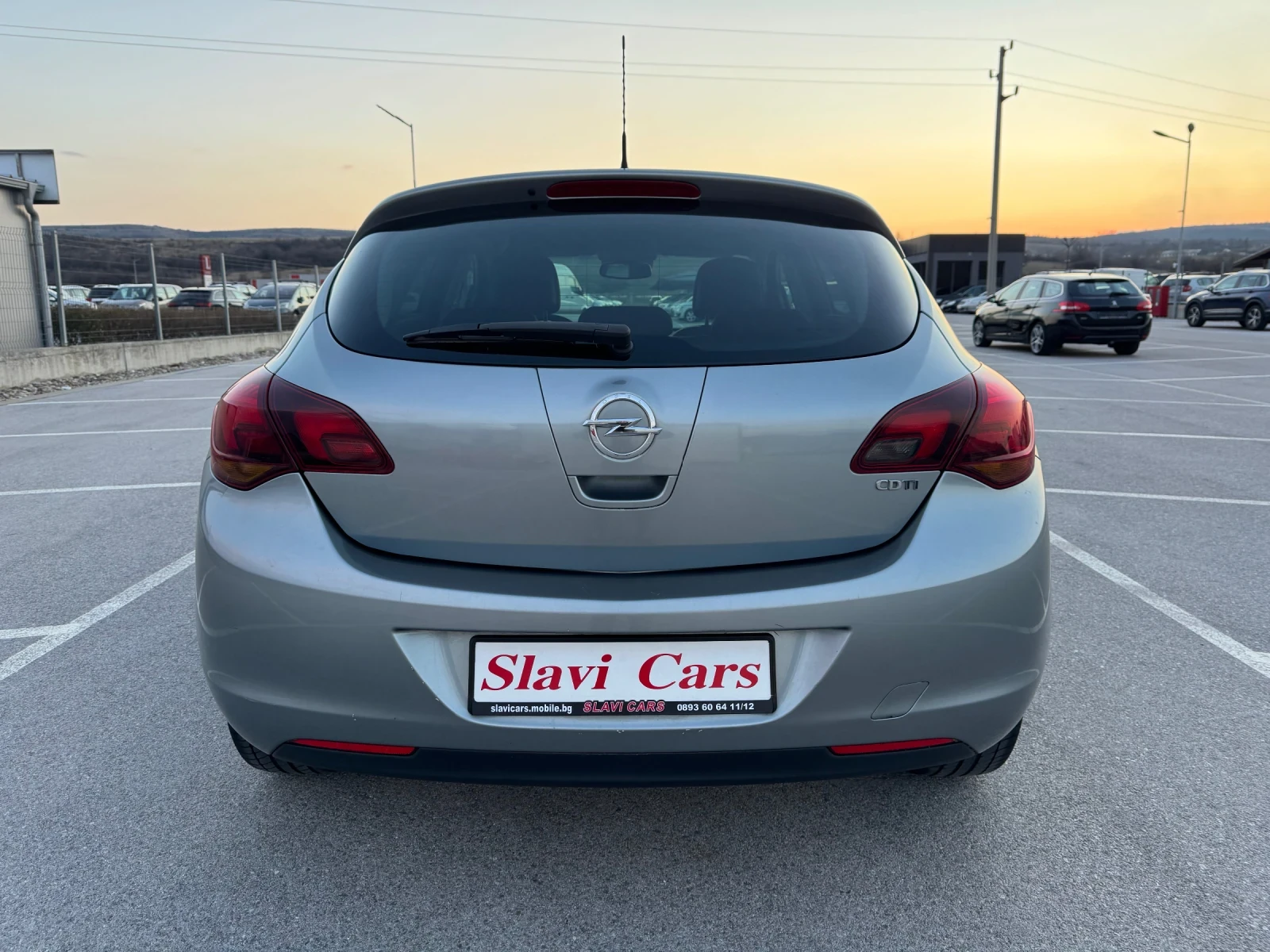 Opel Astra 1.7 CDTI - COSMO , снимка 6 - Автомобили и джипове - 53748418