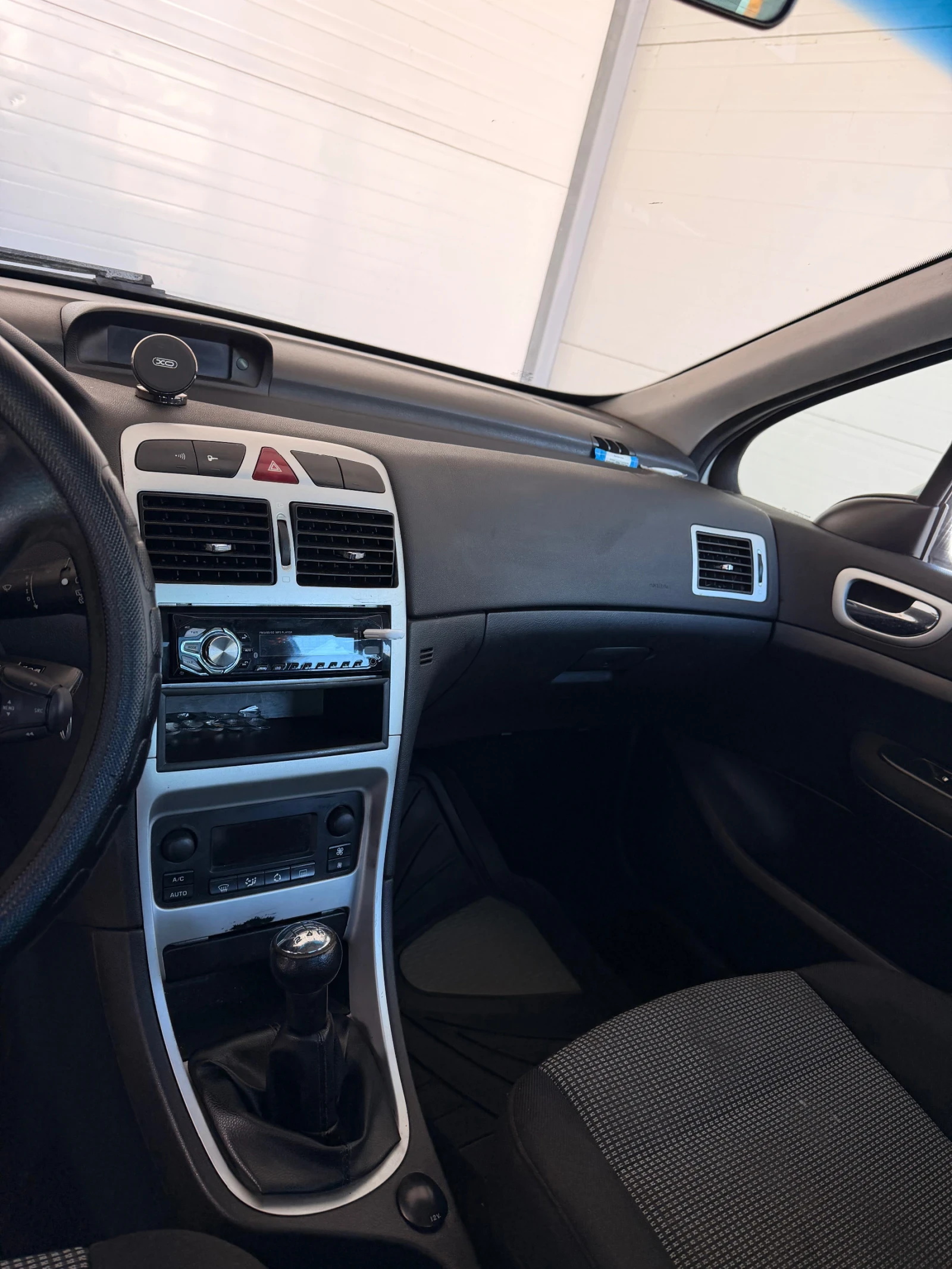 Peugeot 307 1.6 hdi, снимка 7 - Автомобили и джипове - 53815000