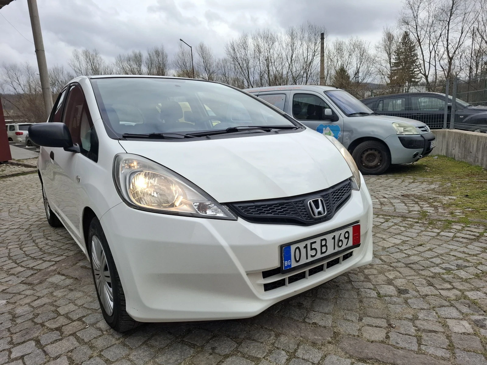 Honda Jazz 1.2i-90к.с.FACELIFT* TOP* KATO NOVA* , снимка 6 - Автомобили и джипове - 53990309