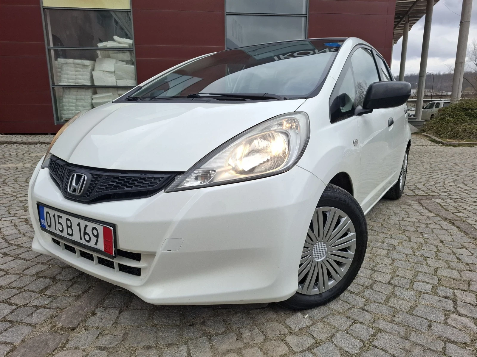 Honda Jazz 1.2i-90к.с.FACELIFT* TOP* KATO NOVA*  | Auto.bg — изображение 1