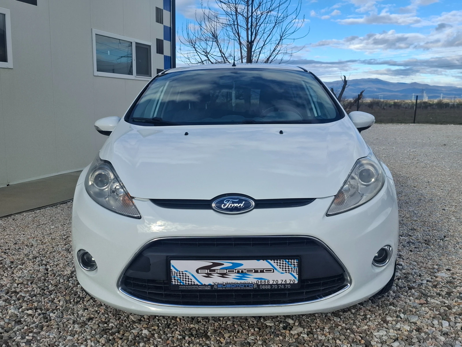 Ford Fiesta 1.6TDCI/Euro5A/Клима, снимка 6 - Автомобили и джипове - 54000119