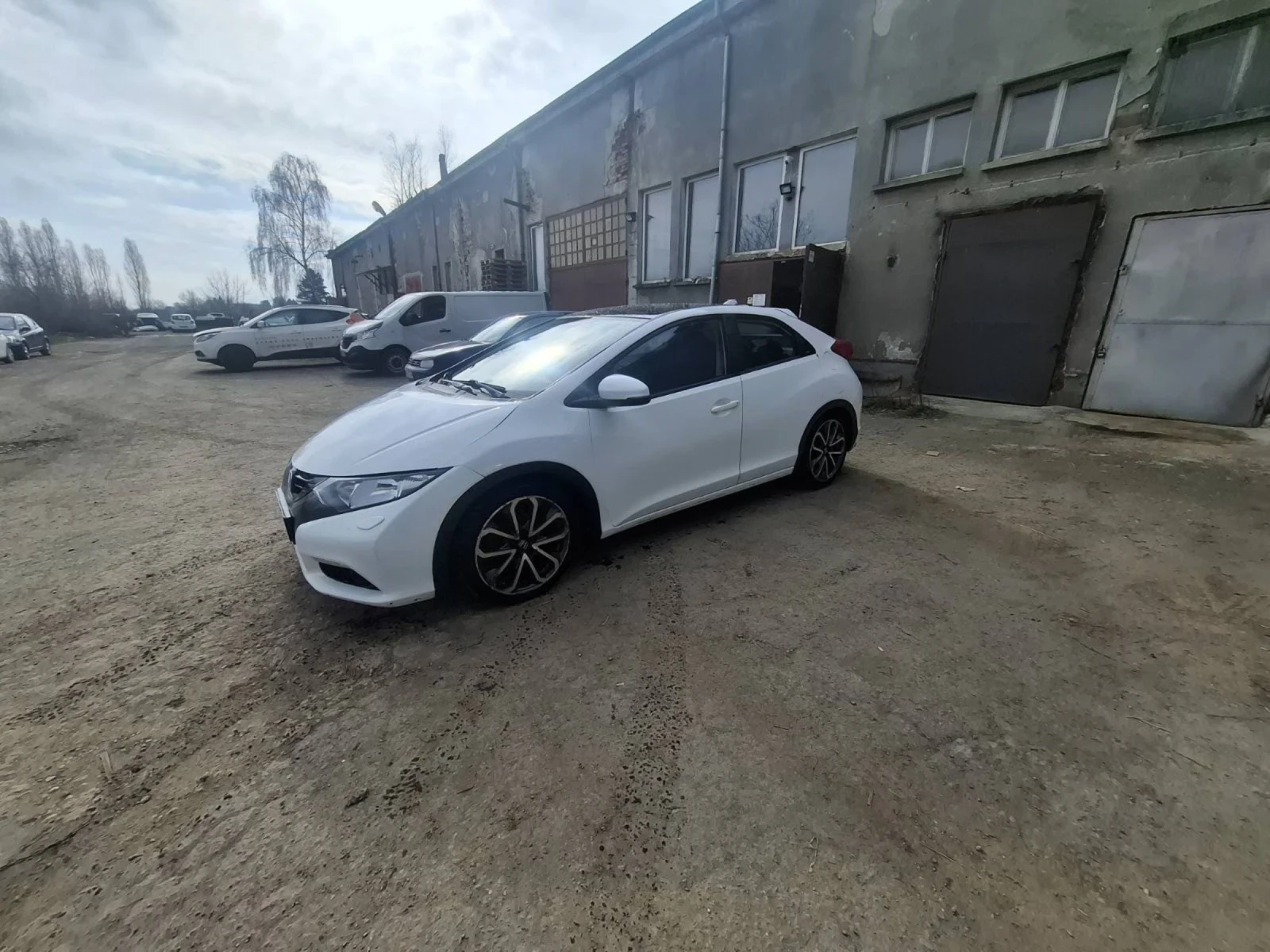 Honda Civic 2.2CDTI, снимка 2 - Автомобили и джипове - 54000655