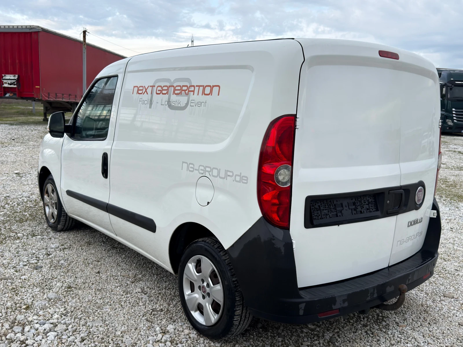 Fiat Doblo 1, 3 Multijet, снимка 6 - Автомобили и джипове - 54044517