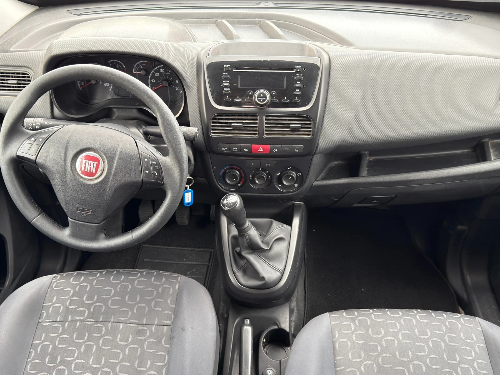Fiat Doblo 1, 3 Multijet, снимка 7 - Автомобили и джипове - 54044517
